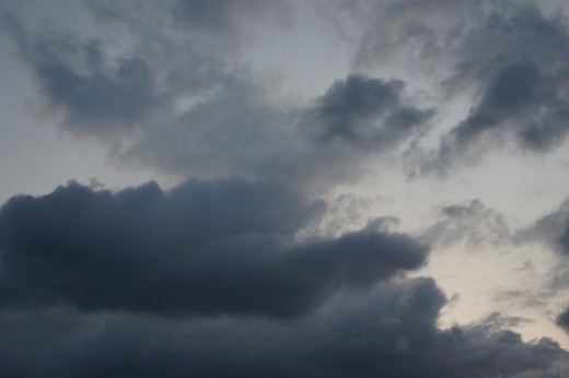 空・夜明け・くもり空