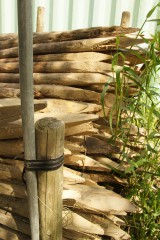 木製の杭