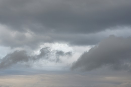 空・くもり